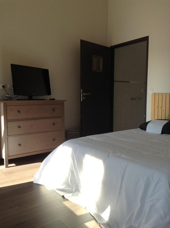 Chambres D Hotes The Resid Perouges Exterior photo